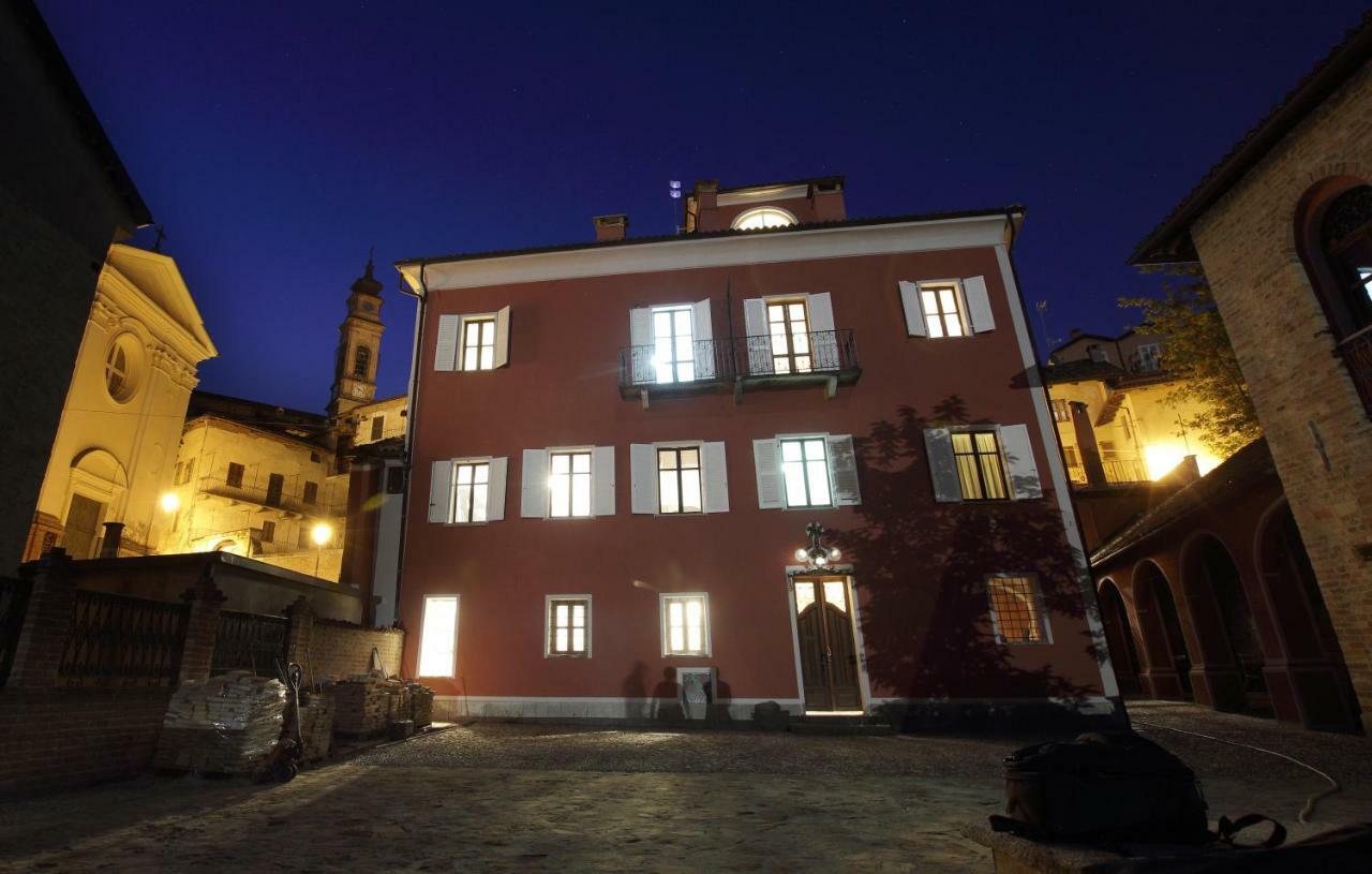 La Rocca Di Efisio Aparthotel Costigliole d'Asti Buitenkant foto